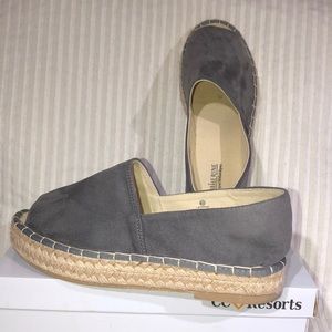 Catherine Malandrino Sz.8.5 Espadrille Open-toe flats.